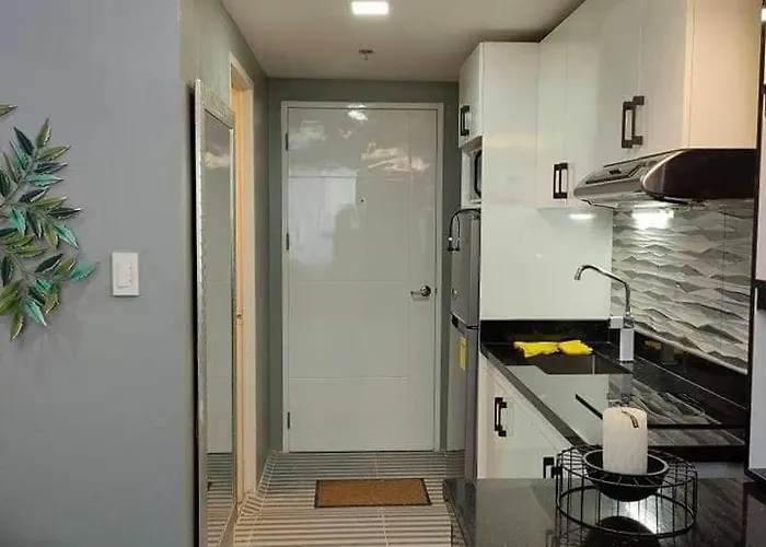 アパートホテル Cebu Stay Rental